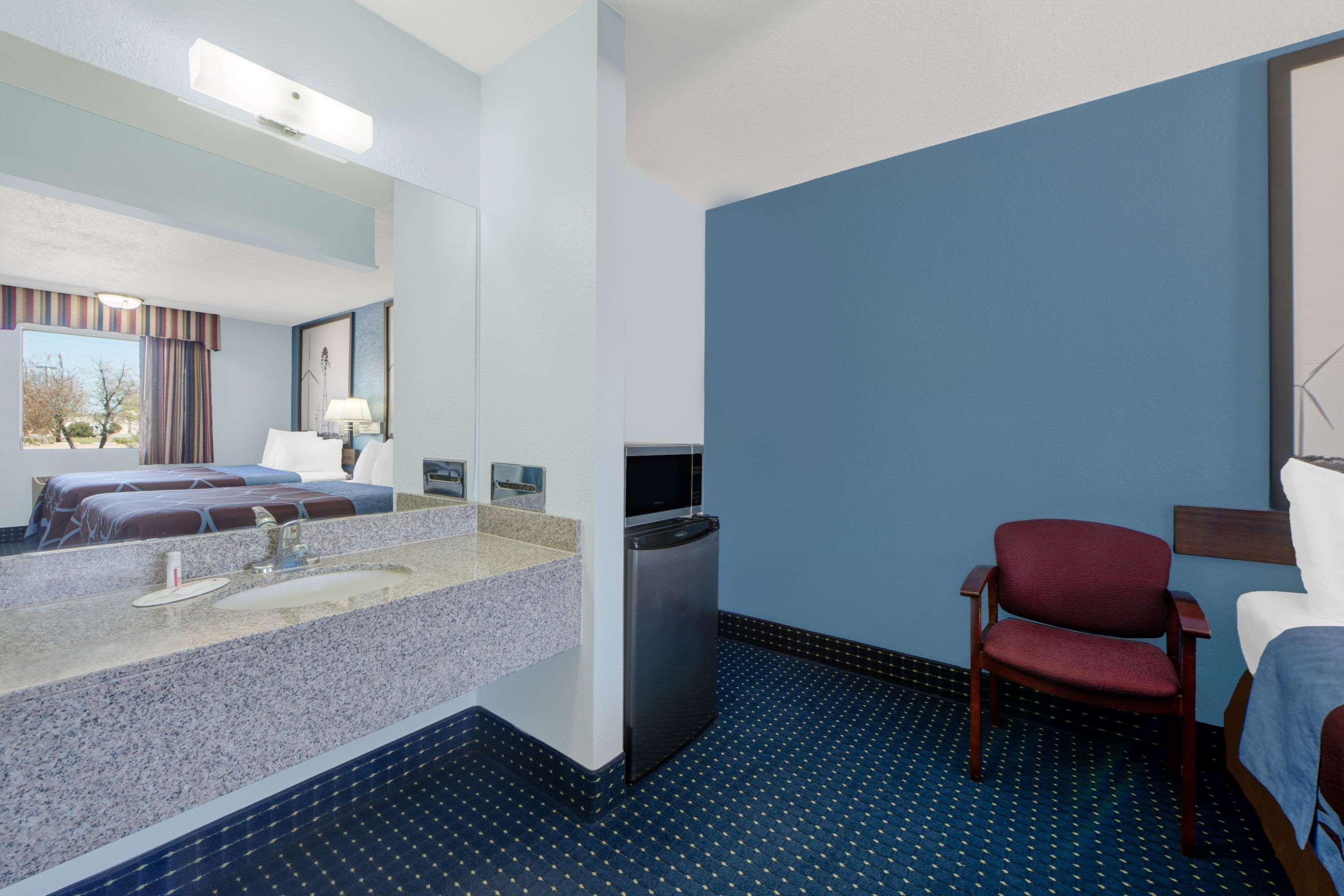 Super 8 By Wyndham Dumas Tx Motel Dış mekan fotoğraf