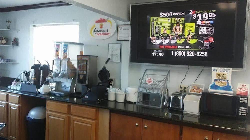 Super 8 By Wyndham Dumas Tx Motel Dış mekan fotoğraf